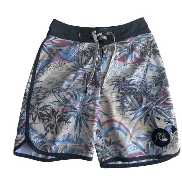 Quiksilver Hawaiian boardshorts - Picture 2 of 7